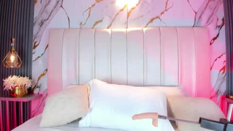 Marelyn online show from February 24, 2026, 5:22 pm