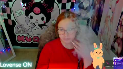 Snapshot of margaret_red chatting on December 6, 2024, 11:36 pm Margaret online show from December 6, 2024, 11:36 pm