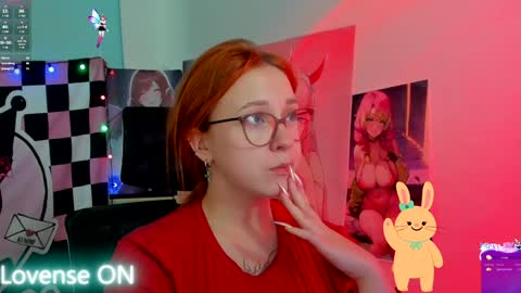 Snapshot of margaret_red chatting on December 7, 2024, 2:42 am Margaret online show from December 7, 2024, 2:42 am