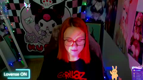 Snapshot of margaret_red chatting on December 8, 2024, 1:35 am Margaret online show from December 8, 2024, 1:35 am