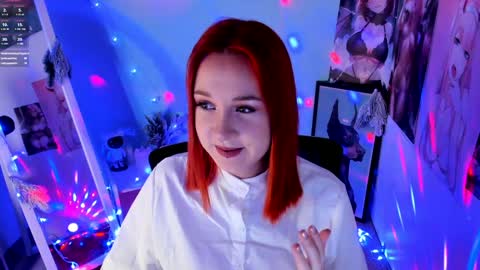 Snapshot of margaret_red chatting on January 4, 2025, 11:27 pm Margaret online show from January 4, 2025, 11:27 pm