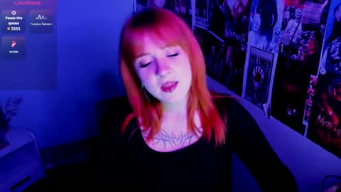Snapshot of margaret_red chatting on September 18, 2025, 10:23 pm Margaret online show from September 18, 2025, 10:23 pm