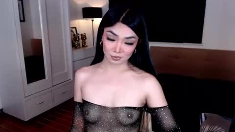 Marga Williams online show from November 30, 2025, 9:57 am