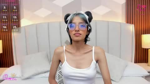 Aitana online show from April 16, 2026, 2:45 am