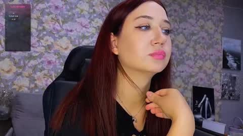 Snapshot of margo_sweet009 chatting on October 4, 2025, 11:19 am margo_sweet009 online show from October 4, 2025, 11:19 am