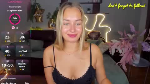MargoSugar online show from October 24, 2025, 5:04 am