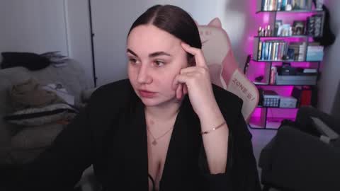 mari moore online show from March 13, 2026, 7:15 am