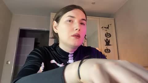 Maria online show from October 29, 2025, 7:54 am