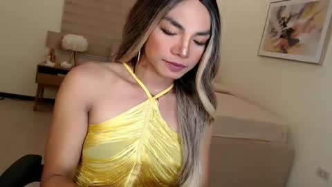 Snapshot of maria_foxx chatting on October 6, 2025, 6:22 am Maria Mi Amore online show from October 6, 2025, 6:22 am