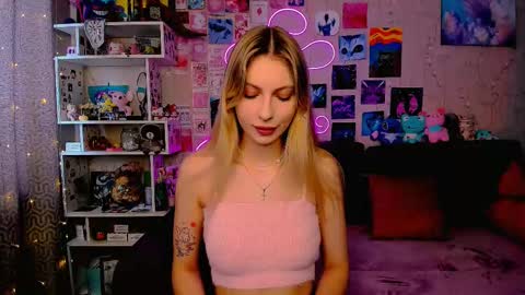 Snapshot of maria_hunt chatting on March 5, 2025, 4:13 am Maria online show from March 5, 2025, 4:13 am
