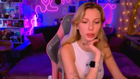 Snapshot of maria_hunt chatting on September 26, 2025, 1:53 am Maria online show from September 26, 2025, 1:53 am