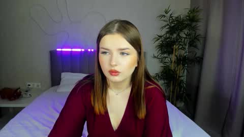 Snapshot of maria_reiiden chatting on November 19, 2025, 8:14 am maria_reiiden online show from November 19, 2025, 8:14 am