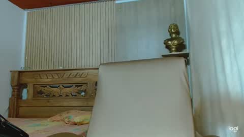 mariaa_antonia1 online show from July 14, 2026, 10:15 pm