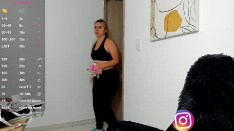 mariadanielasanchez online show from December 1, 2025, 12:37 am