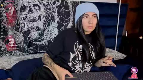 Maria online show from October 21, 2025, 7:36 pm