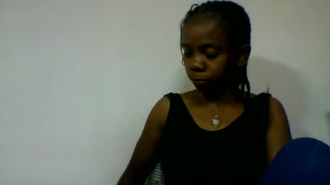 Snapshot of mariah642217 chatting on June 17, 2026, 10:39 am mariah642217 online show from June 17, 2026, 10:39 am
