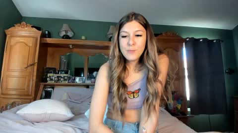 Snapshot of mariahpinkkitty chatting on May 19, 2026, 12:38 am Pinkkitty online show from May 19, 2026, 12:38 am