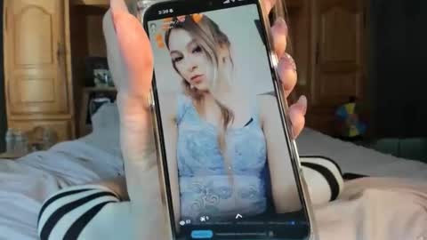 Snapshot of mariahpinkkitty chatting on May 26, 2026, 10:39 pm Pinkkitty online show from May 26, 2026, 10:39 pm