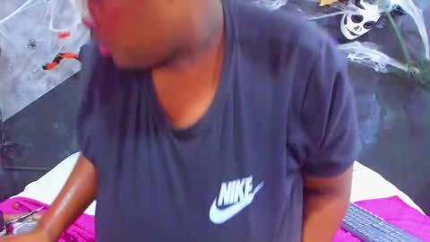  MARIAM online show from November 7, 2025, 2:39 pm