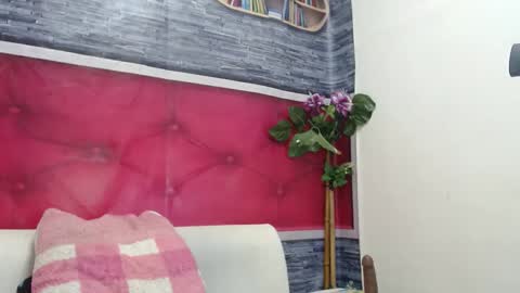 Snapshot of mariam_schubert chatting on December 12, 2024, 5:48 pm mariam_schubert online show from December 12, 2024, 5:48 pm