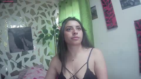 Snapshot of mariam_schubert chatting on January 20, 2025, 6:32 pm mariam_schubert online show from January 20, 2025, 6:32 pm