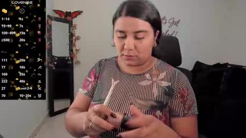  Mariam Castiblanco online show from October 7, 2025, 1:58 am