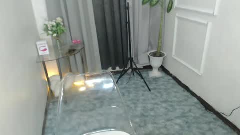 Snapshot of mariamercedesxxx chatting on February 3, 2025, 12:14 pm maria online show from February 3, 2025, 12:14 pm