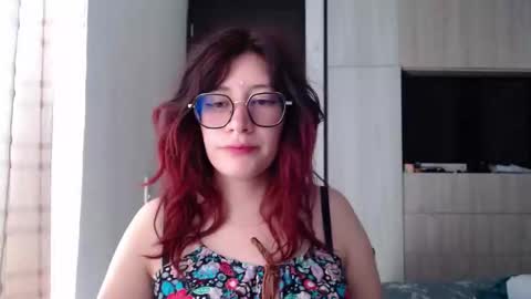 Mariana online show from February 8, 2025, 3:31 pm