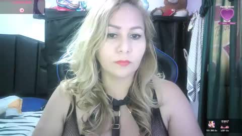 mariana995649 online show from October 26, 2025, 12:33 pm