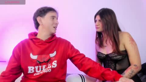 Mariana and Ronny online show from April 18, 2026, 8:20 pm