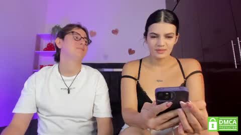 Mariana and Ronny online show from July 8, 2026, 8:57 pm