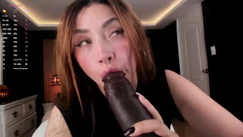 Snapshot of mariana_castro9 chatting on January 27, 2025, 3:37 am Mariana Castro online show from January 27, 2025, 3:37 am
