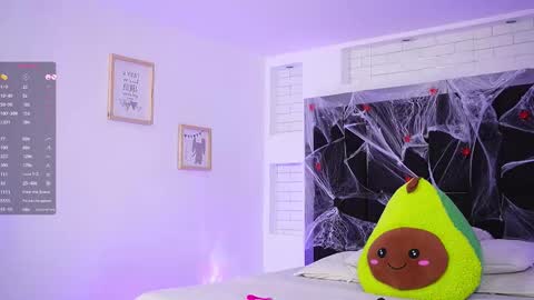 Mariana  online show from October 21, 2025, 7:14 pm