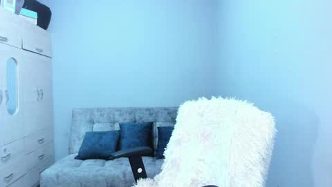 Snapshot of mariana_owen chatting on February 11, 2025, 1:31 am online show from February 11, 2025, 1:31 am