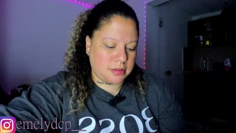Snapshot of mariana_smittt chatting on September 14, 2025, 7:40 am Independent Model online show from September 14, 2025, 7:40 am
