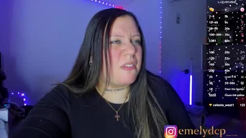 Snapshot of mariana_smittt chatting on November 28, 2025, 6:27 am Independent Model online show from November 28, 2025, 6:27 am