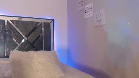 Mariana turner online show from April 18, 2026, 2:59 am