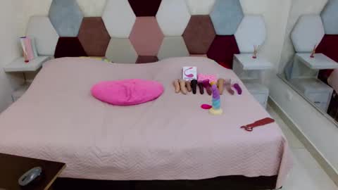 mariana online show from October 30, 2025, 5:02 pm