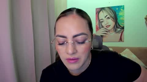 Mariana Lopez online show from December 15, 2025, 12:26 am