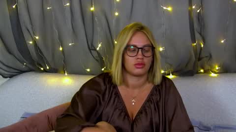 Maria online show from October 24, 2025, 8:11 am