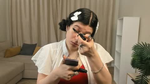 Snapshot of marianmollberg chatting on May 21, 2026, 6:15 pm Marian online show from May 21, 2026, 6:15 pm