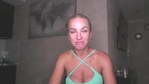 marianna1977 online show from July 8, 2026, 7:18 pm