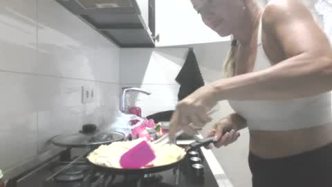 marianna1977 online show from July 19, 2026, 6:44 pm