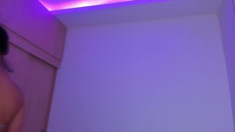Snapshot of marianne__ chatting on June 26, 2026, 6:23 pm M A R I A N E online show from June 26, 2026, 6:23 pm