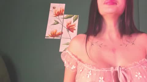 Snapshot of mariateresa11 chatting on September 19, 2025, 10:49 am Theressa online show from September 19, 2025, 10:49 am