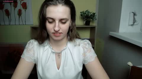 Snapshot of mariatess_ chatting on January 21, 2025, 12:39 pm Mariia online show from January 21, 2025, 12:39 pm