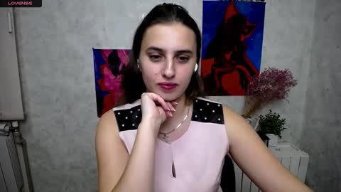 Snapshot of mariatess_ chatting on October 4, 2025, 12:14 pm Mariia online show from October 4, 2025, 12:14 pm