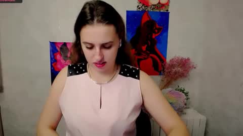 Snapshot of mariatess_ chatting on October 22, 2025, 11:43 am Mariia online show from October 22, 2025, 11:43 am