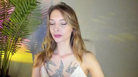 Masha online show from December 22, 2025, 8:28 pm