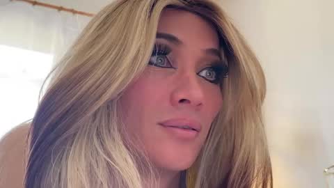 Mari online show from March 24, 2026, 8:19 am